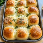 Buttery cheese Garlic Rolls, everyone will love them!